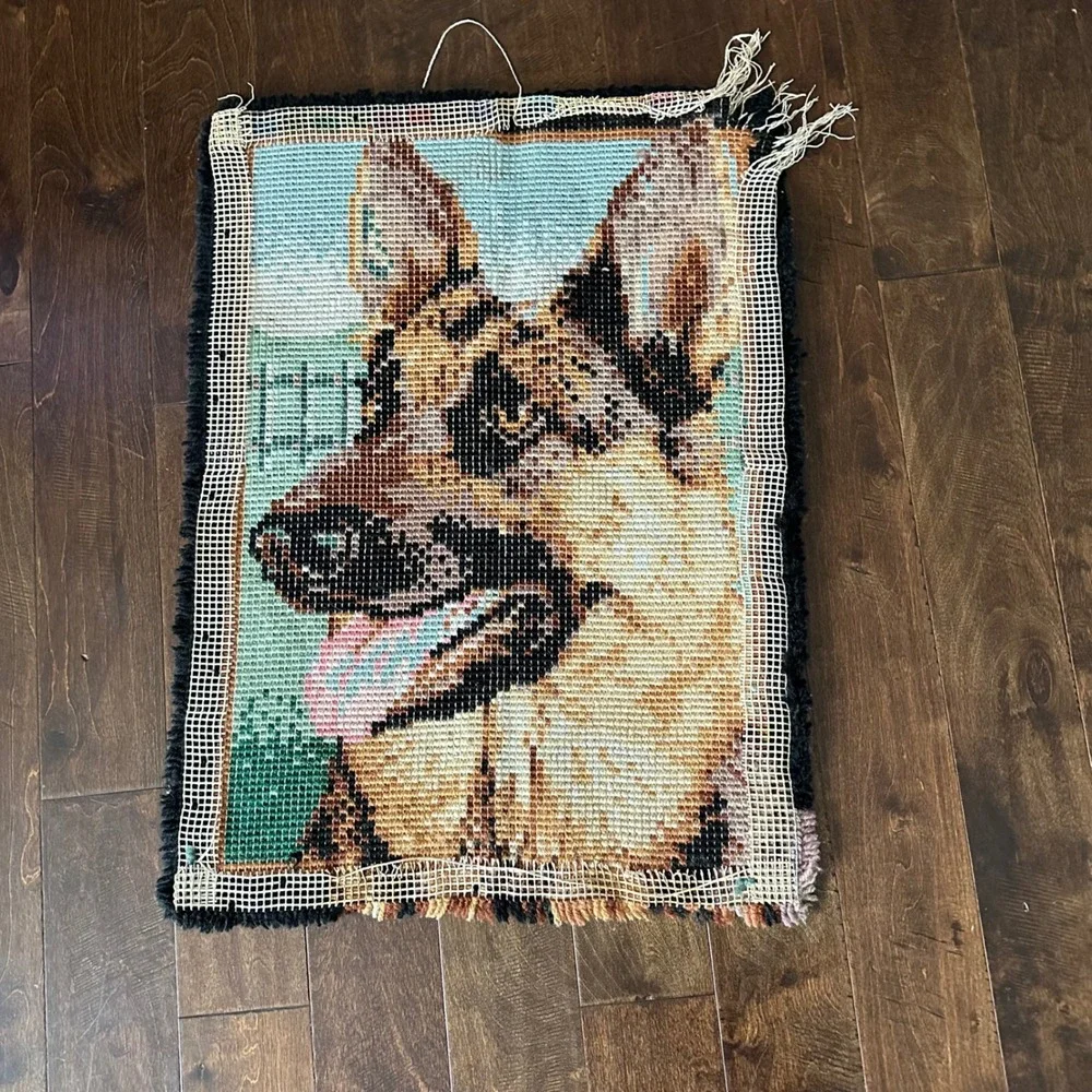Vintage German Shepherd Latch Hook Rug Wall Hanging Dog Portrait 23x33.5 Brown